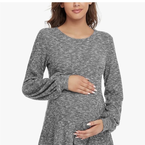 EUC BBHoping Women's Maternity Peplum Sweater
Color - Light Heather Gray - Picture 4 of 8